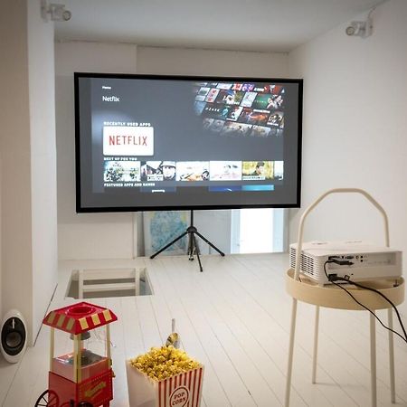 Central Apartment With Home Cinema And Fireplace Berlijn Buitenkant foto