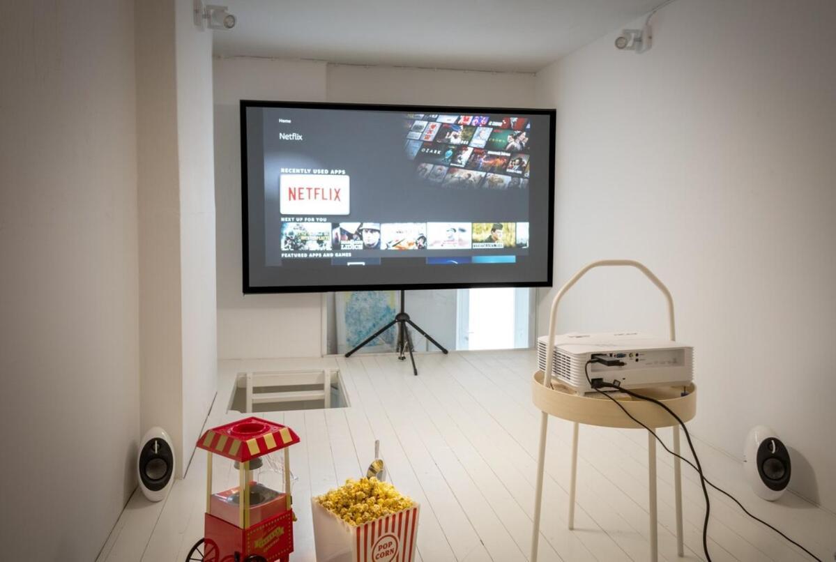 Central Apartment With Home Cinema And Fireplace Berlijn Buitenkant foto